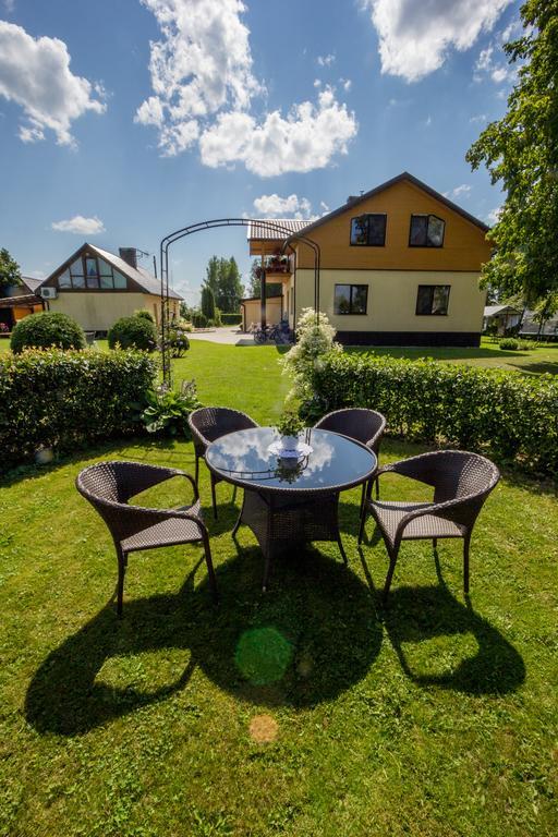 Brivdienu Majas Parupes Bauska Buitenkant foto